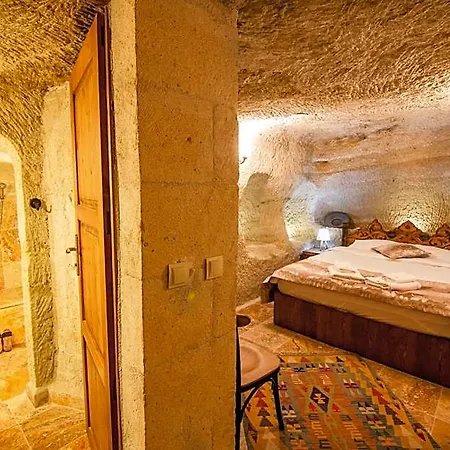 فندق Kayadibi Cave أوروغوبْ
